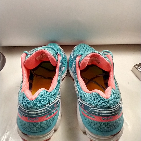 Asics GT 2000 2 Running Shoes Women's sz 9 - Picture 4 of 14